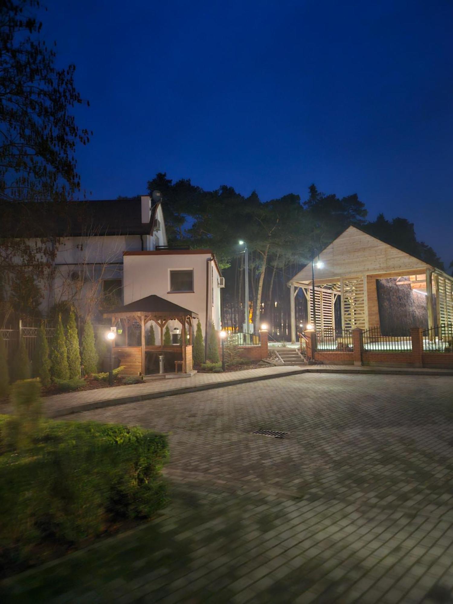 "Hel" Wieniec Zdroj Wloclawek Exterior photo