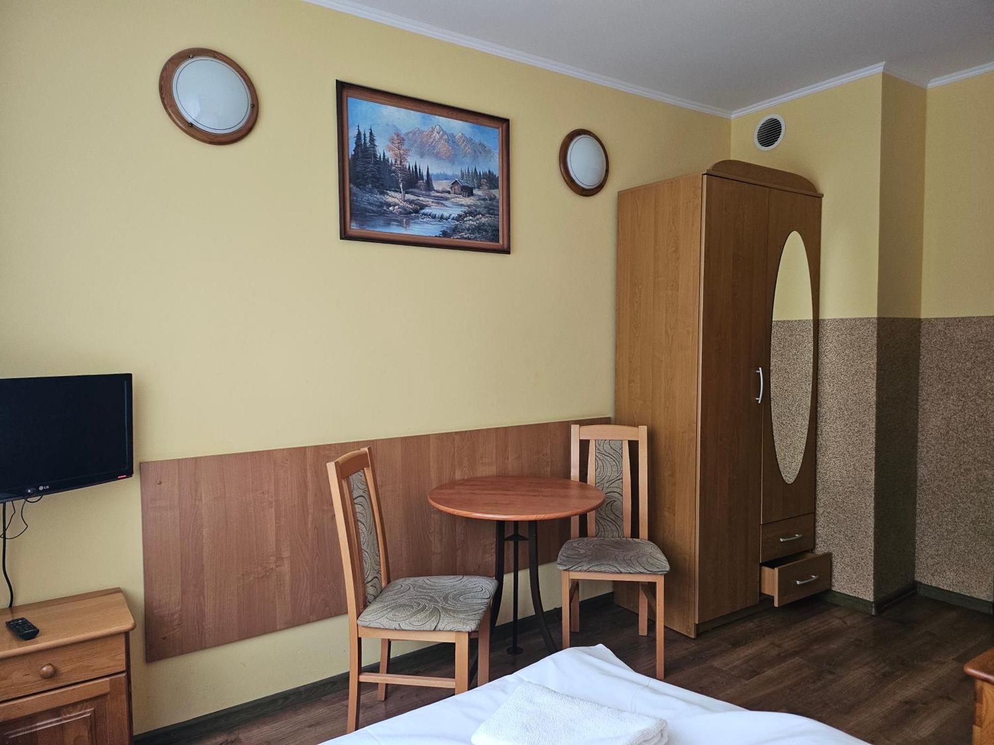 "Hel" Wieniec Zdroj Wloclawek Exterior photo
